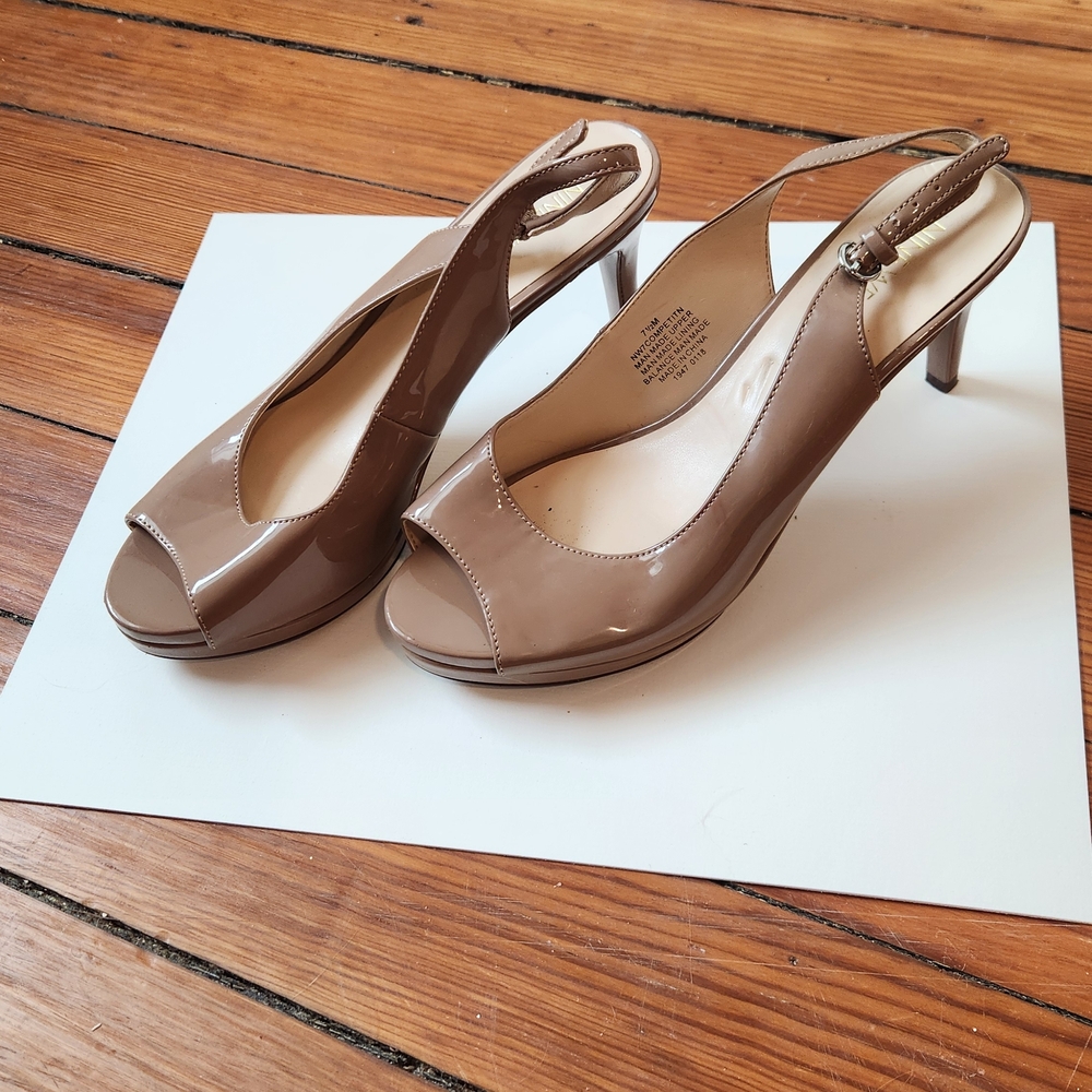 Nine West Glossy Brown Peep-Toe Heels